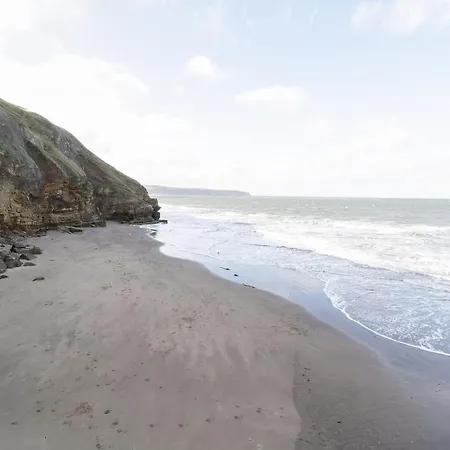 Hawthorn Dale 別荘 *